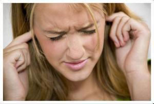 戴助听器对耳朵有没有副作用？
